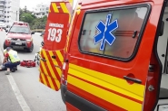 Colis�o entre carro e moto deixa homem ferido no Centro de Gaspar