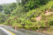 Chuva causa deslizamentos de terra e queda de �rvore em Gaspar