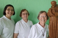 Dia Internacional das Mulheres: elas escolheram se dedicar a Deus e � educa��o
