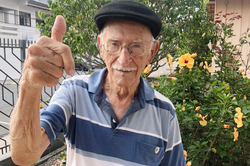 Aos 100 anos, seu Cobrinha conta sua hist�ria e fala sobre o desenvolvimento de Gaspar