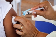 Ilhota abre agendamento para vacinar pessoas com mais de 62 anos contra o coronav�rus