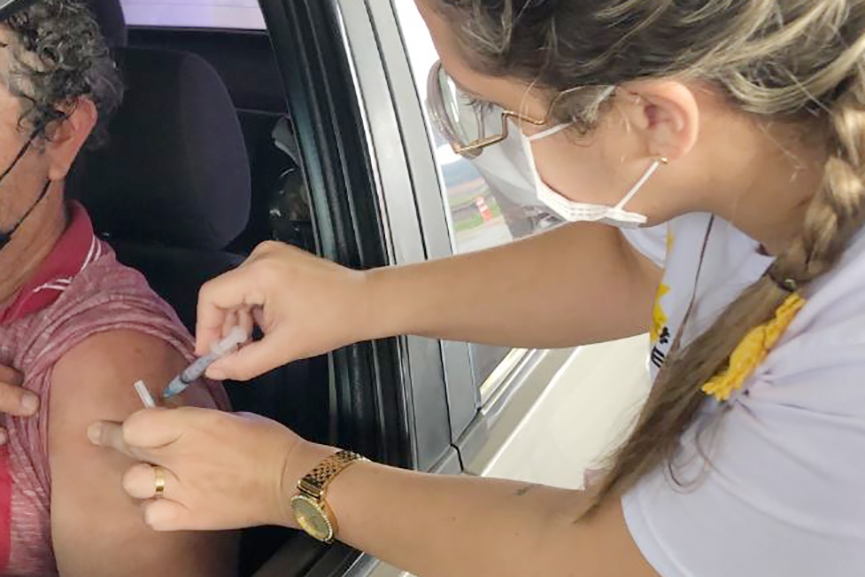 Coronav�rus: Gaspar vai come�ar a vacinar pessoas com comorbidades 