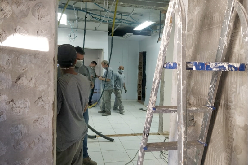 Centro de Diagn�stico por Imagem do Hospital de Gaspar come�a a ser reformado