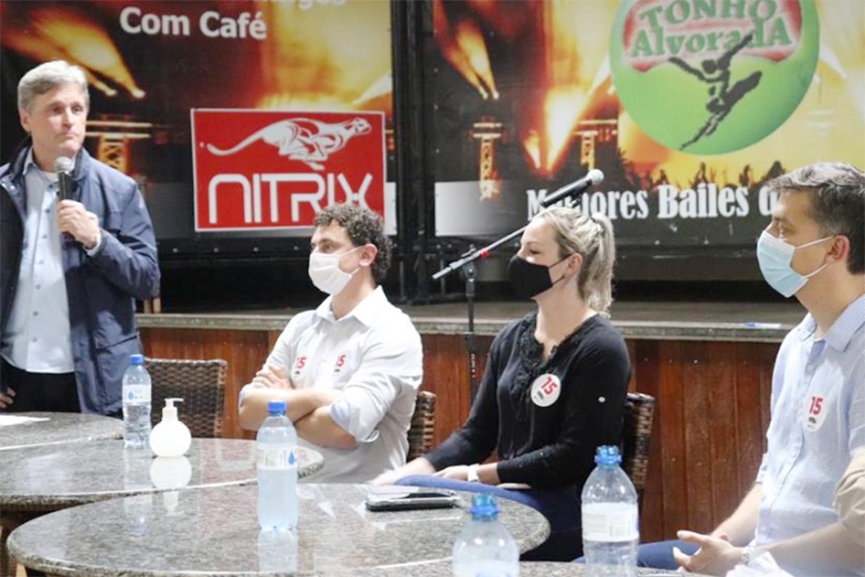 Encontro regional do MDB re�ne pr�-candidatos ao Governo do Estado em Gaspar