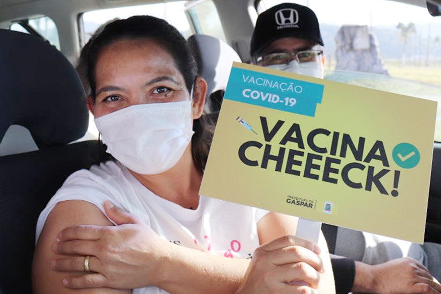 Coronav�rus: Gaspar promove drive thru para vacinar pessoas entre 35 e 39 anos