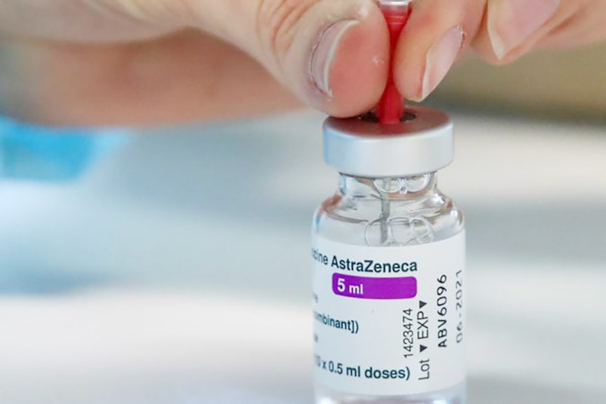 Gaspar promove a��o para aplicar segunda dose da vacina AstraZeneca 