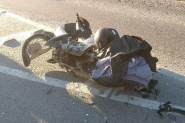 Colis�o entre caminhonete e duas motos deixa jovem gravemente ferido em Brusque