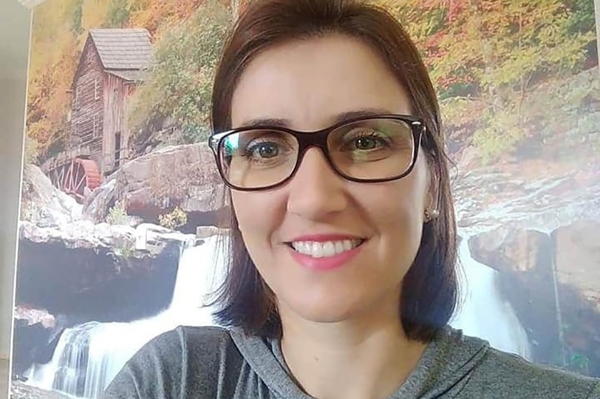 Mulher desaparecida no Alto Vale foi morta no galp�o de casa pelo marido, diz promotor