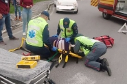 Ciclista fica desorientada ap�s atropelamento na Margem Esquerda, em Gaspar