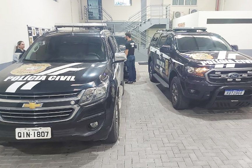 Pol�cia Civil cumpre nove mandados durante opera��o contra o tr�fico de drogas em Gaspar