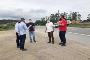 Associa��o de Moradores organiza manifesta��o para cobrar passarela na BR-470, em Gaspar