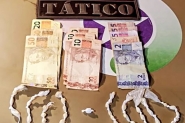 PM apreende três adolescentes de 15 anos com mais de 50 pedras de crack em Gaspar