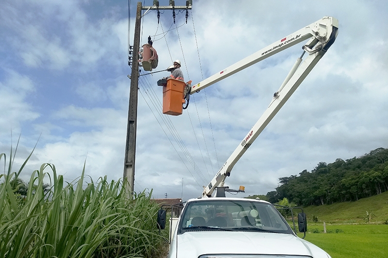 Prefeitura de Gaspar segue modernização da iluminação pública com lâmpadas de LED