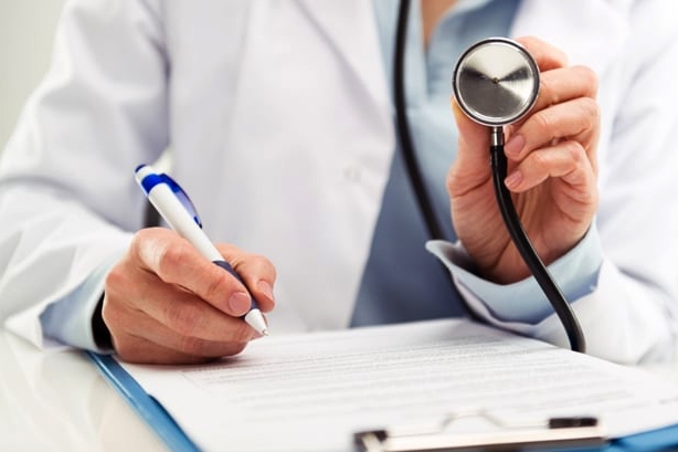 Ilhota quer zerar fila de espera por exames e cirurgias at� novembro