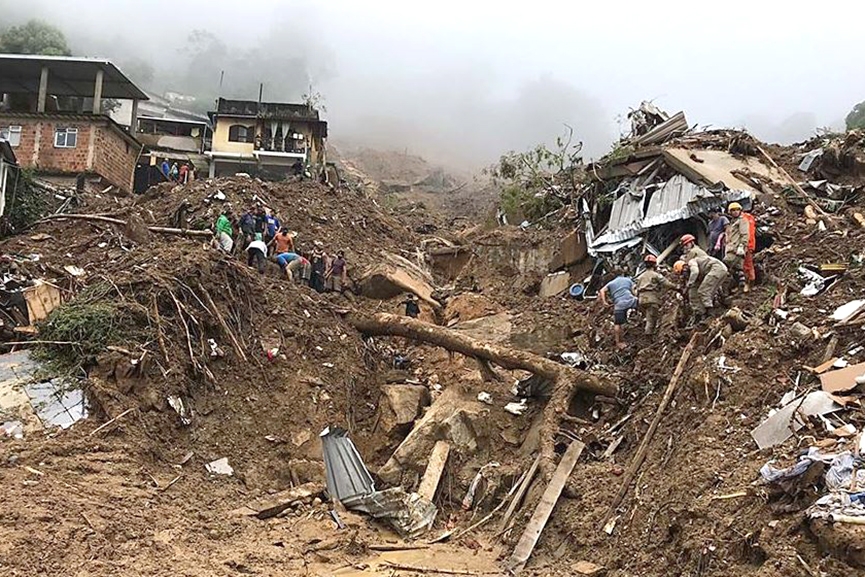 Par�quia S�o Pedro lan�a campanha 'Gaspar pelas v�timas de Petr�polis'