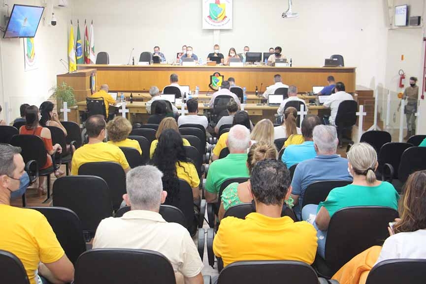 Vereadores aprovam projeto que pro�be exig�ncia de comprovante de vacina��o em Gaspar
