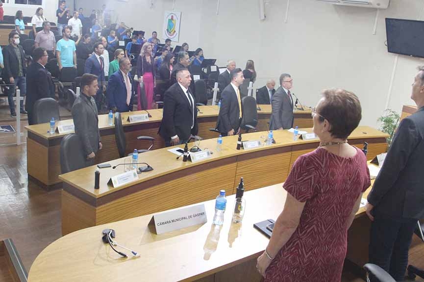 Sess�o solene na C�mara de Gaspar marca 88 anos de Gaspar
