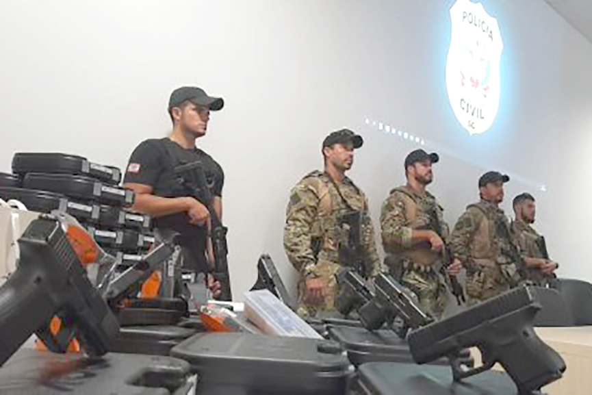 Polícia Civil de SC recebe mais de 3,5 mil novas pistolas