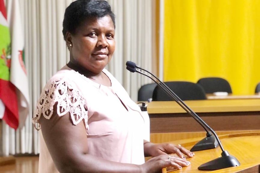 Vereadora Mara da Sa�de � lan�ada pr�-candidata a deputada Estadual pelo PP de Gaspar