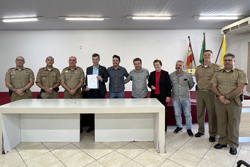 Assinado convênio com a PM para policiamento nas áreas públicas do Samae de Gaspar