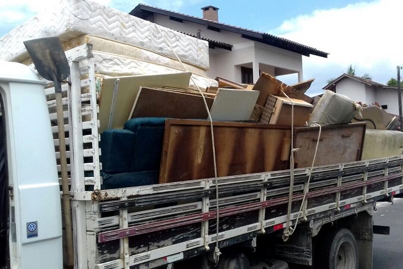 Gaspar retoma coleta de res�duos volumosos com agendamento pr�vio