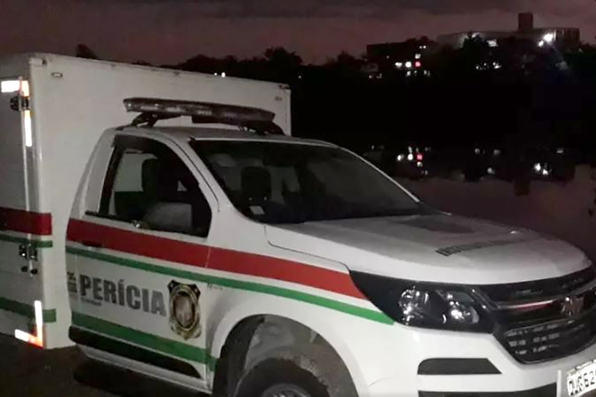 Corpo em avan�ado estado de decomposi��o � encontrado no rio em Gaspar