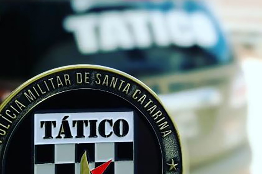 PPT de Gaspar prende traficante com mais de 2 quilos de maconha e pedras de crack