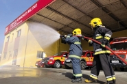 Bombeiros em Gaspar: h� 20 anos cumprindo a miss�o de servir