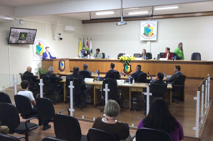 Sess�o na C�mara de Gaspar marca 200 anos de Independ�ncia do Brasil