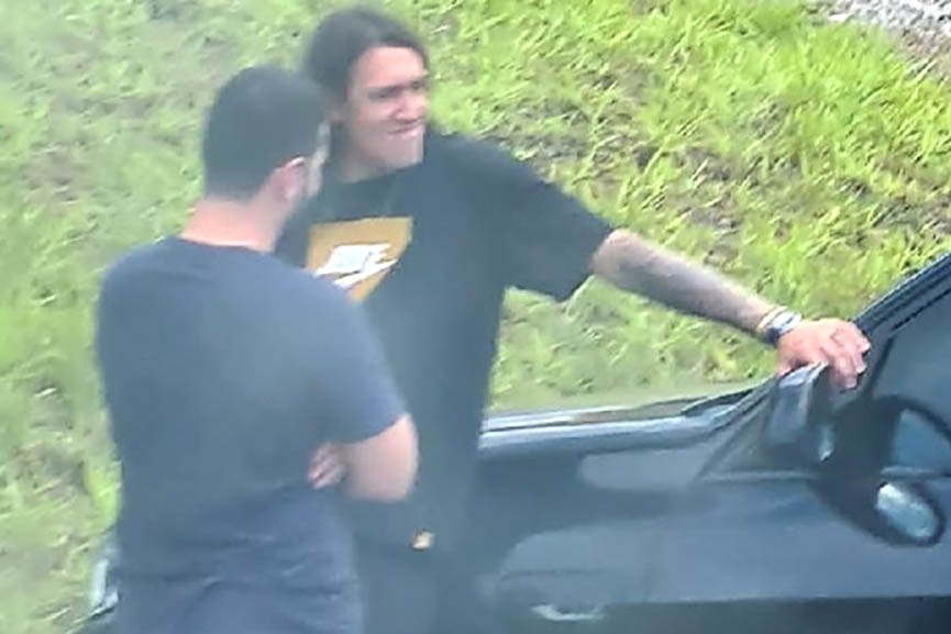 Goleiro Cássio, do Corinthians, é abordado em blitz no Santa Terezinha, em Gaspar