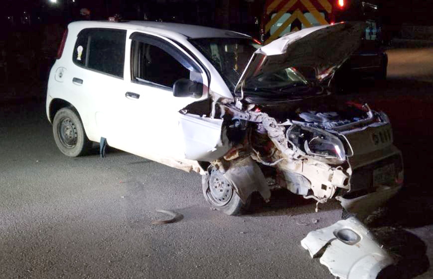 Acidente entre carro e moto deixa homem ferido no Pocinho, em Ilhota