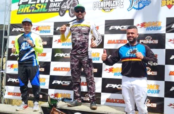 Piloto de Gaspar é destaque em campeonato de bicicross