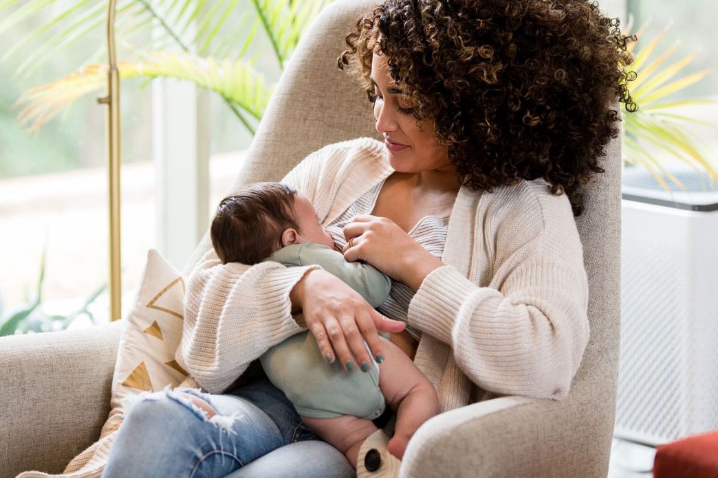Amamentação diminui risco de desenvolvimento de câncer de mama