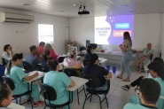 Hospital de Gaspar promove ação educativa sobre Infecções Sexualmente Transmissíveis