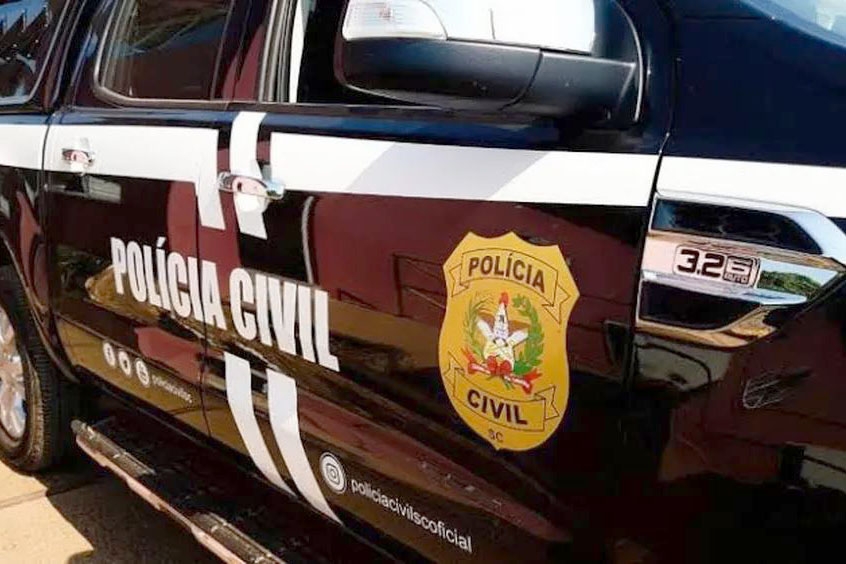 M�e e beb� mantidos em c�rcere privado s�o resgatados em Cambori�