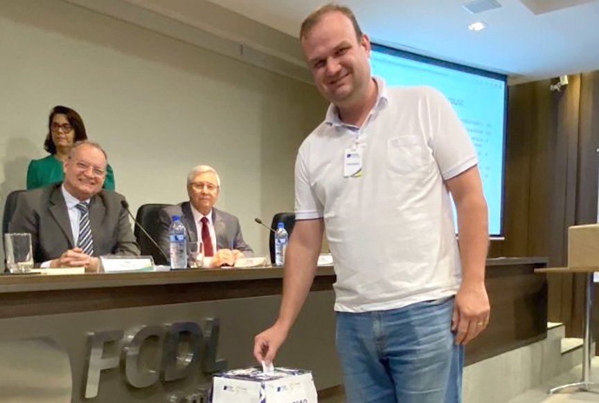 Empresário Luiz Hamilton Krauss assume presidência da CDL Gaspar