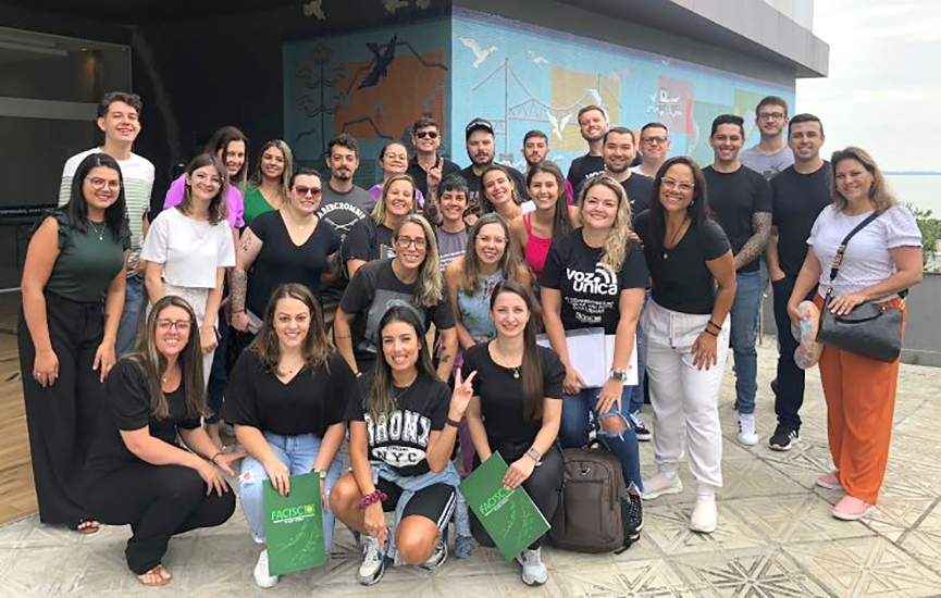 Acig participa de comitiva da Facisc em viagem a S�o Paulo