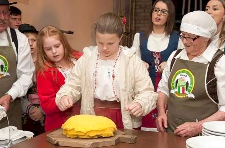 Projeto cria 'Dia do Imigrante Italiano' em Gaspar