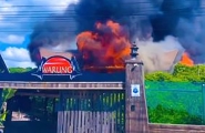 Incêndio destrói Warung Beach Club, na Praia Brava, em Itajaí