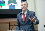 Plano 1000: 'SC não pode se tornar um canteiro de obras inacabadas', diz Napoleão Bernardes