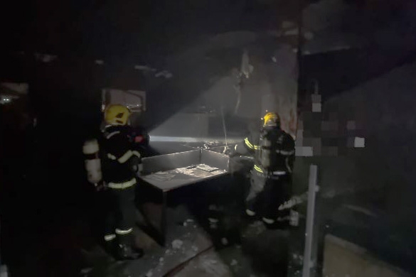 Inc�ndio atinge andar de pr�dio no Centro de Gaspar