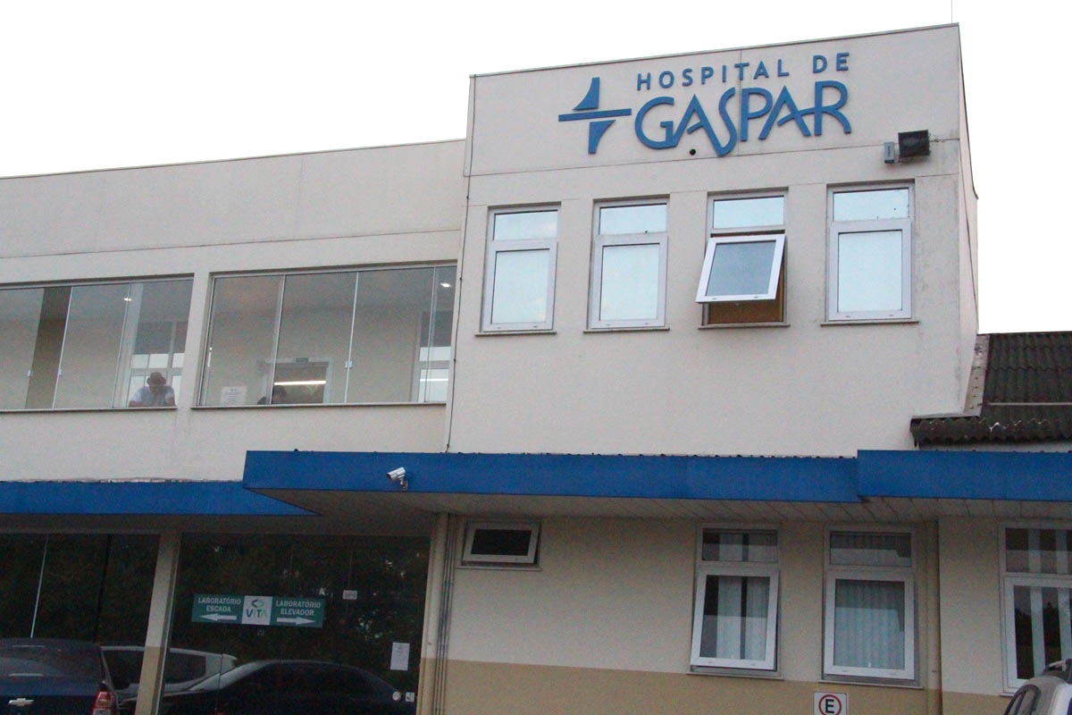 UTI do Hospital de Gaspar fica 100% ocupada após aumento nos casos de doenças respiratórias