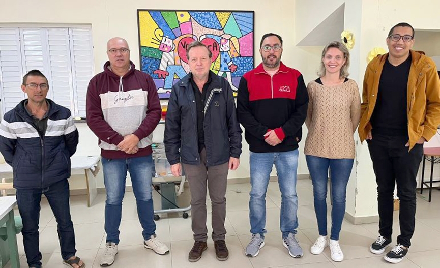 Vilmar K�stner � reeleito presidente da Associa��o de Moradores da Margem Esquerda