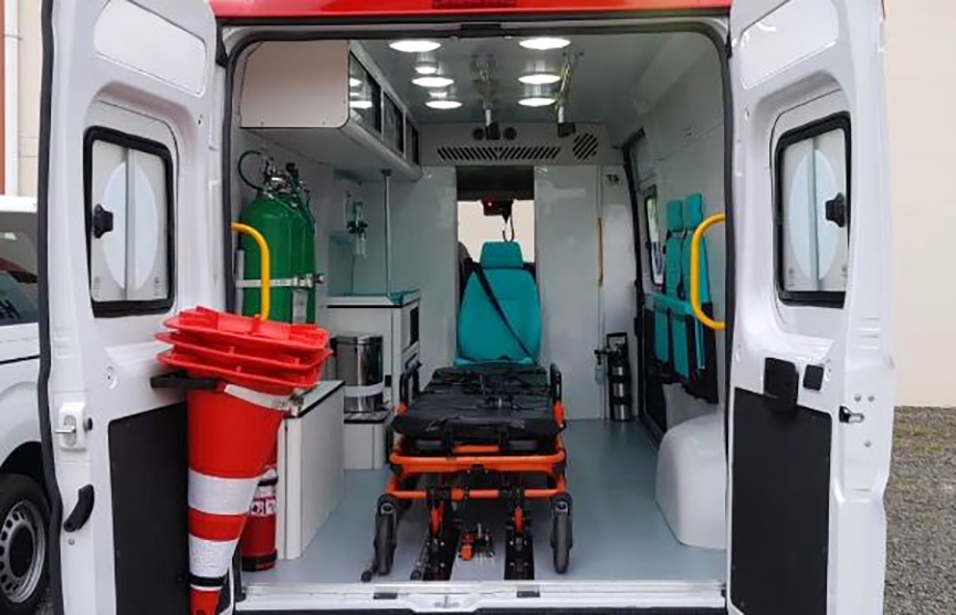 Santa Catarina recebe ambul�ncia projetada para atender obesos