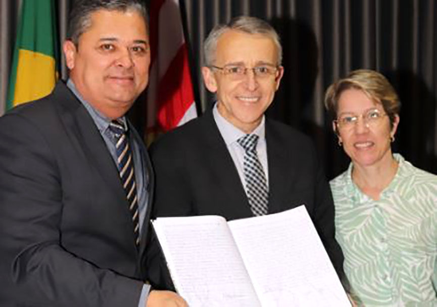 Presidente da C�mara de Blumenau assume como prefeito em exerc�cio