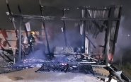 Fogo destri casa em Ilhota e incndio pode ter sido criminoso