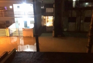 Fotos mostram alagamento em rua do Coloninha, em Gaspar