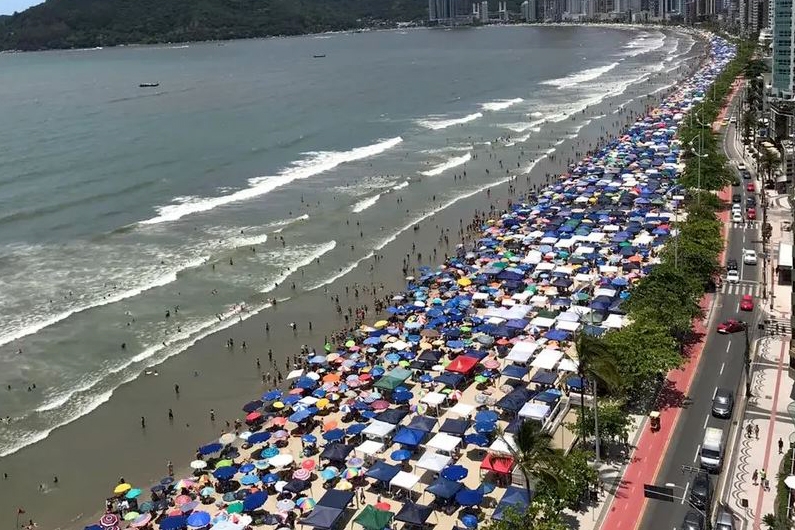 SC prev aumento de 75% na populao durante o vero