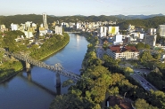 Blumenau entre os destinos tend�ncia nacional para 2024, aponta Booking