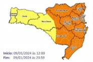 Defesa Civil alerta para chuva intensa nesta tera-feira em SC